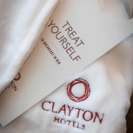 Clayton Charlemont Hotel