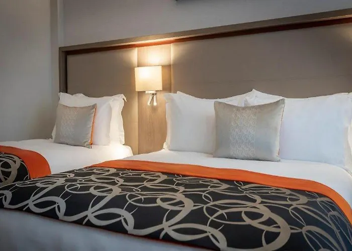 Отель Clayton Charlemont 4*