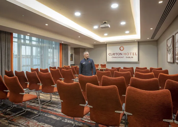 Отель Clayton Charlemont 4*