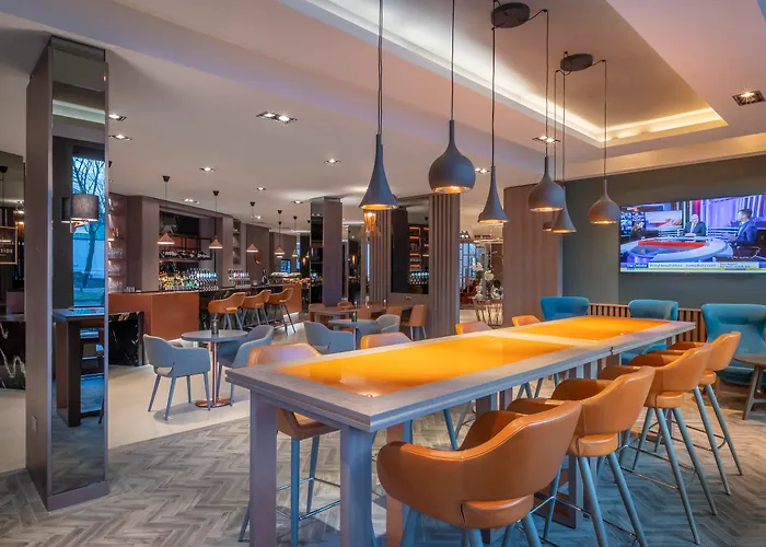 Hotell Clayton Charlemont