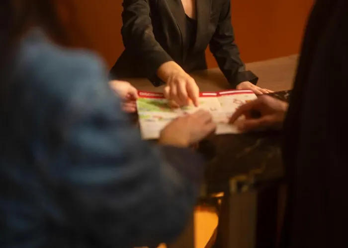 Clayton Charlemont 4*