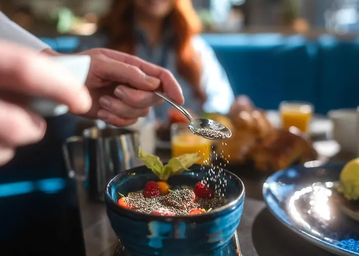 Clayton Charlemont Hotell