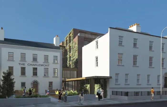 Hotell Clayton Charlemont