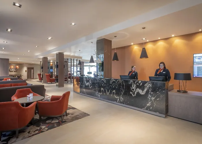 Clayton Charlemont 4*